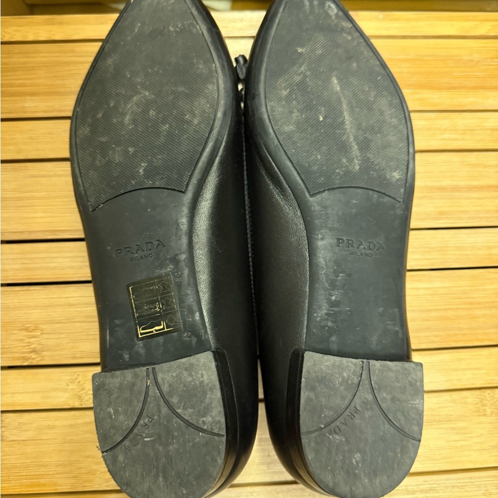 Size 5 / 35 PRADA Black Calf Leather Flats - Picture 11 of 12